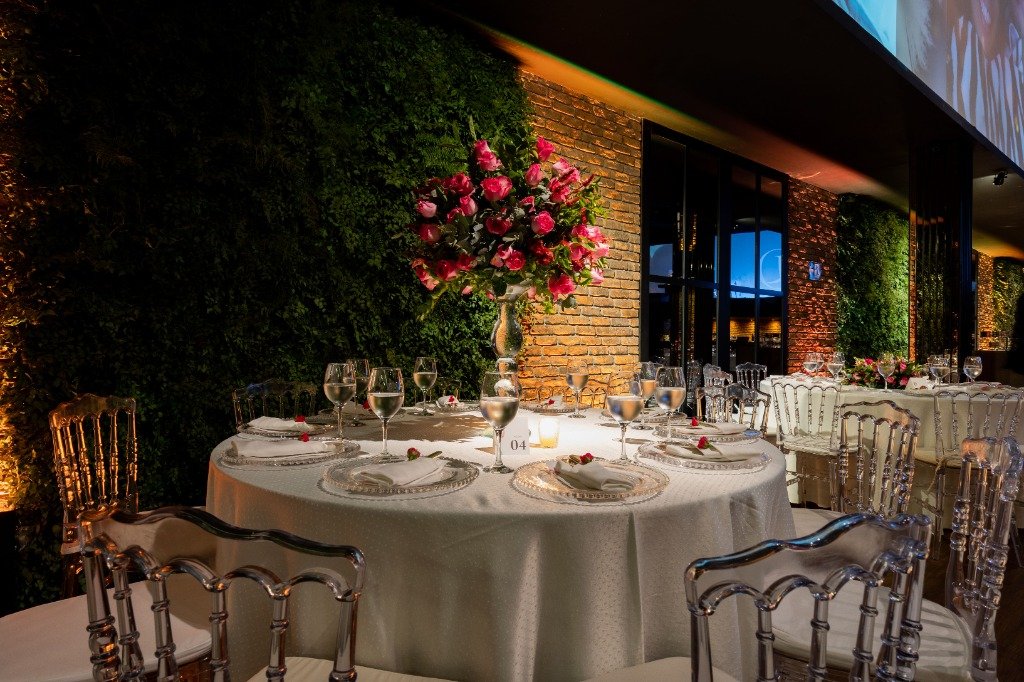 VIP Crystal Seating Setup