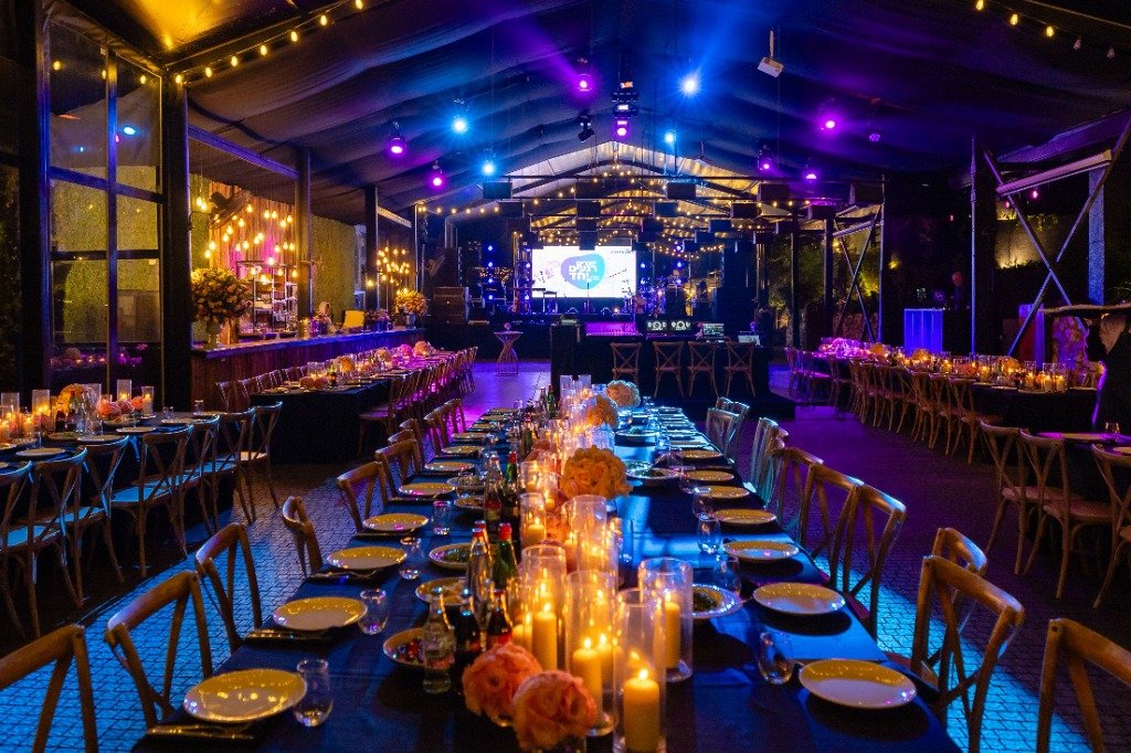 Ambient Candlelight & Lighting Setup